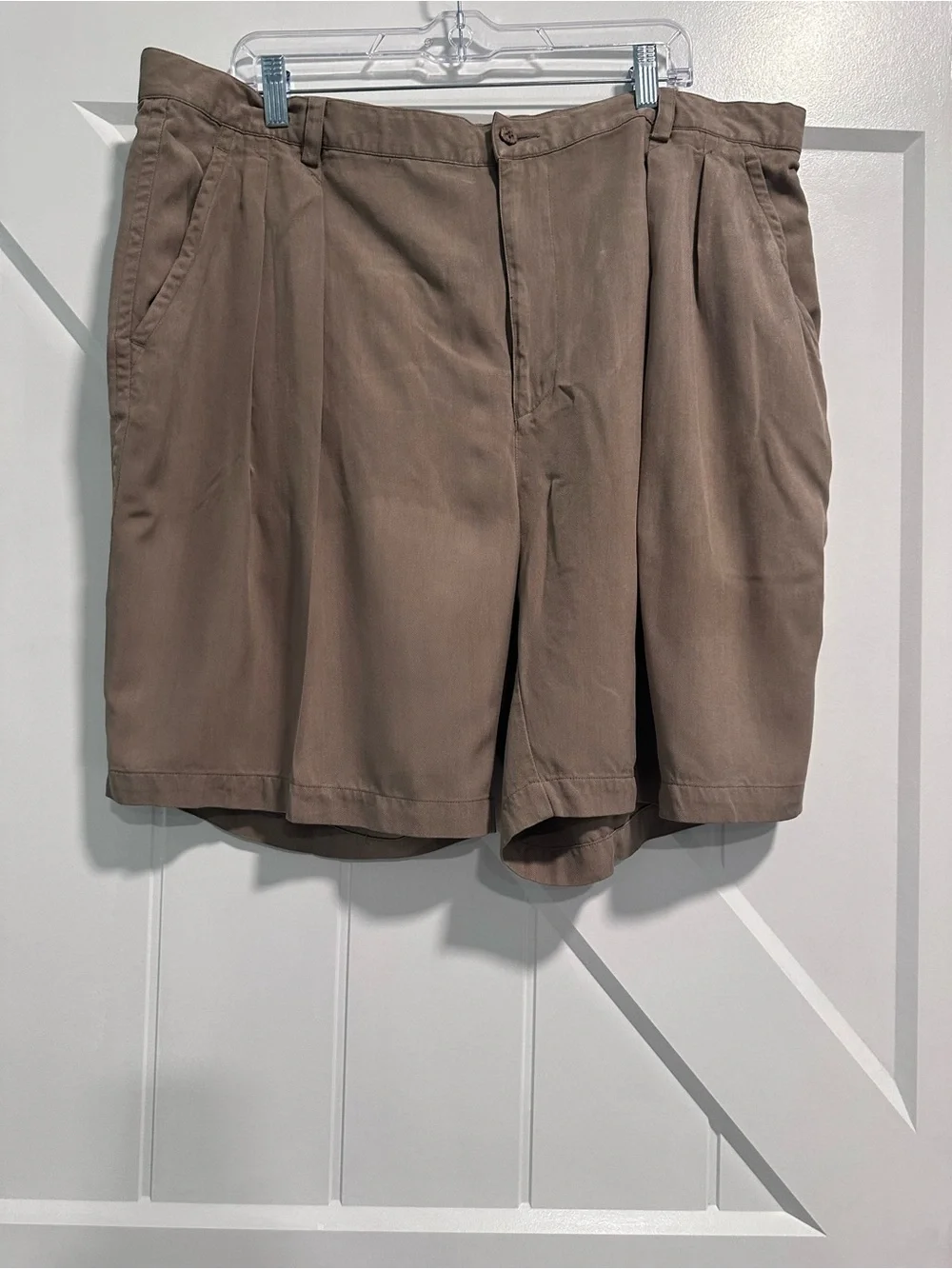 Tommy Bahama Men's Flat-Front Shorts in Light Brown color
